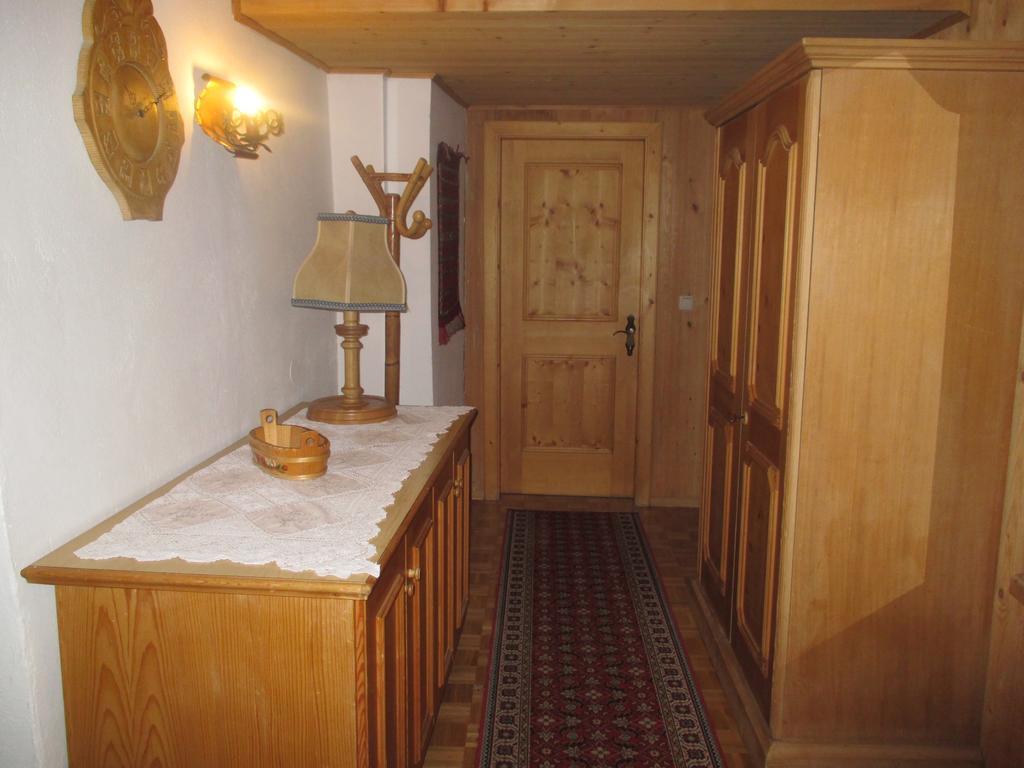 Gasthof Zur Traube Pettneu am Arlberg Esterno foto