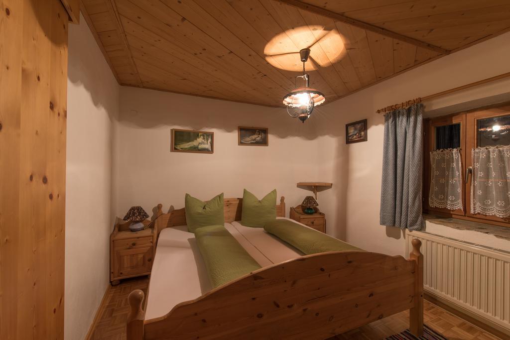 Gasthof Zur Traube Pettneu am Arlberg Esterno foto
